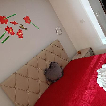 Piper Apartment Palermo Bagian luar foto